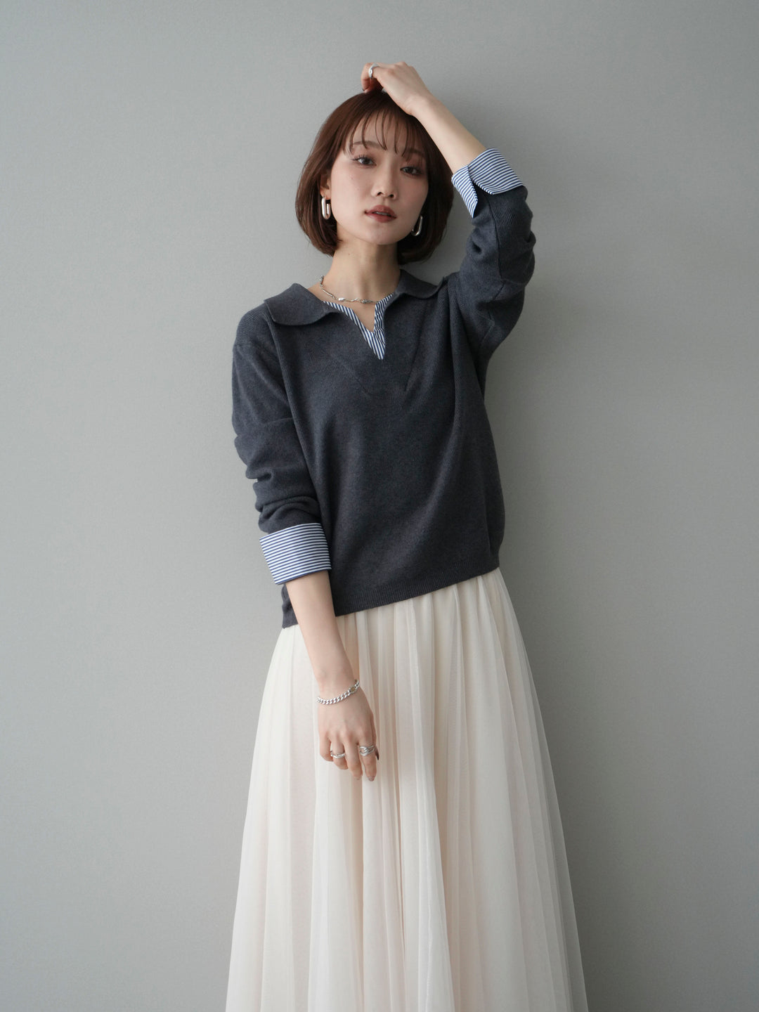 [予約]シャツレイヤードスキッパーニットプルオーバー/charcoal