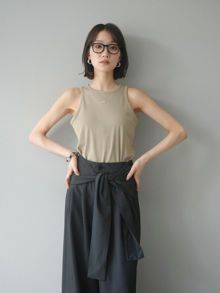 [預訂] 標誌板 American Suri 背心/摩卡色