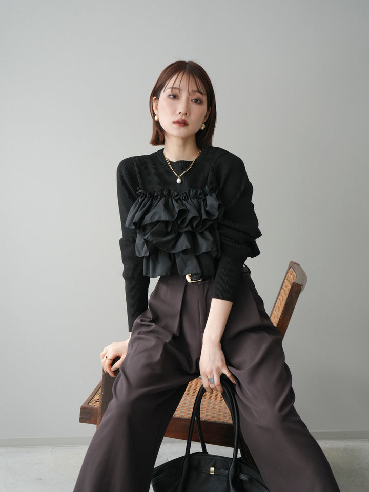 [予約]フリルビスチェドッキングスポンジニットプルオーバー/black