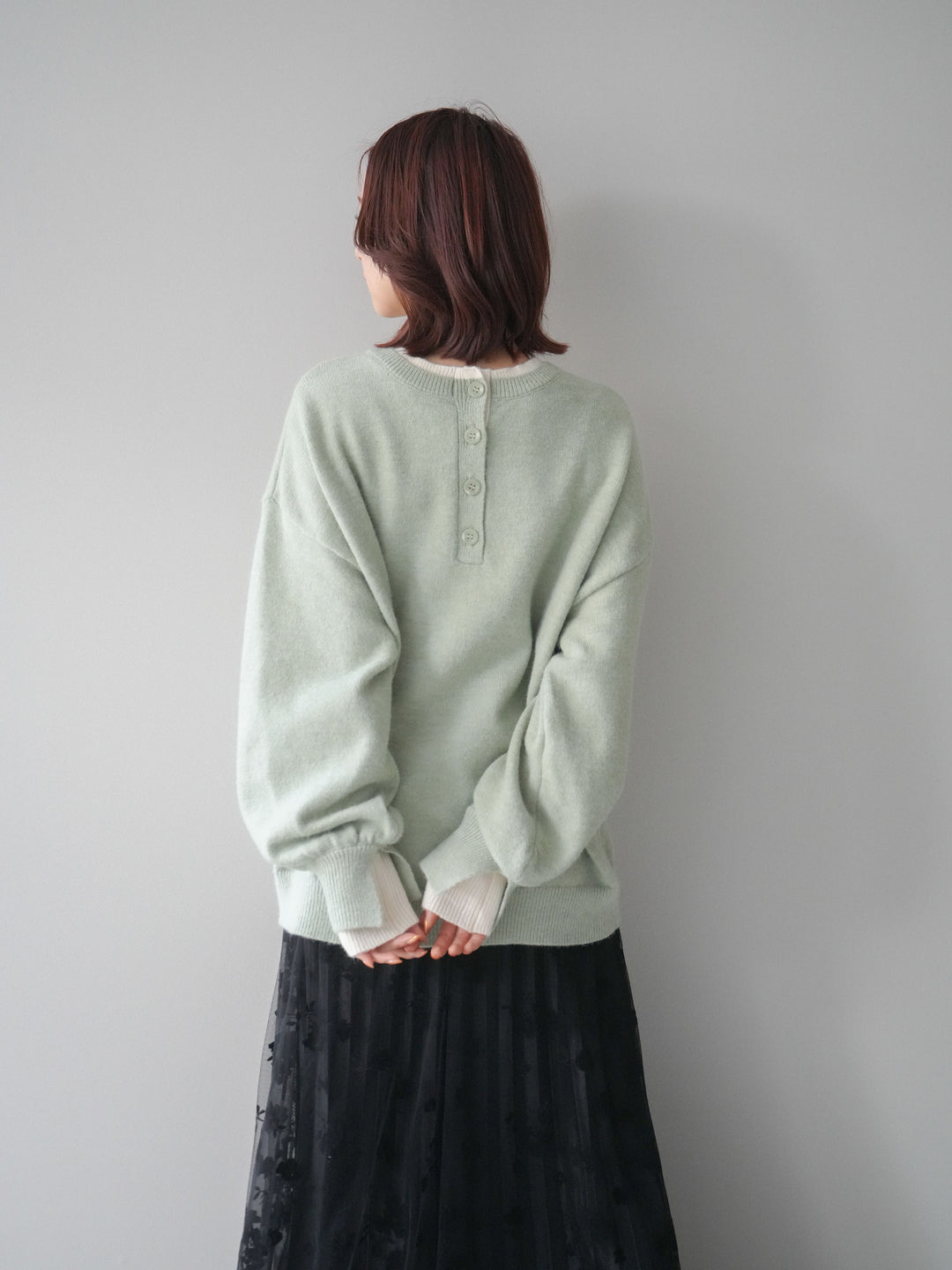 [SET]ヘンリーネック配色レイヤードニットプルオーバー+フラワーフロッキーチュールプリーツスカート(2set)