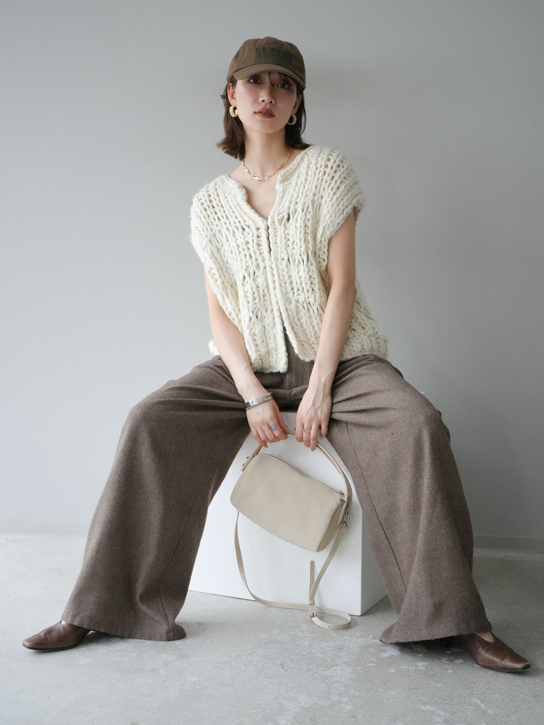 [SET] 手編繩結背心+粗花呢觸感褶皺寬褲（2件組）