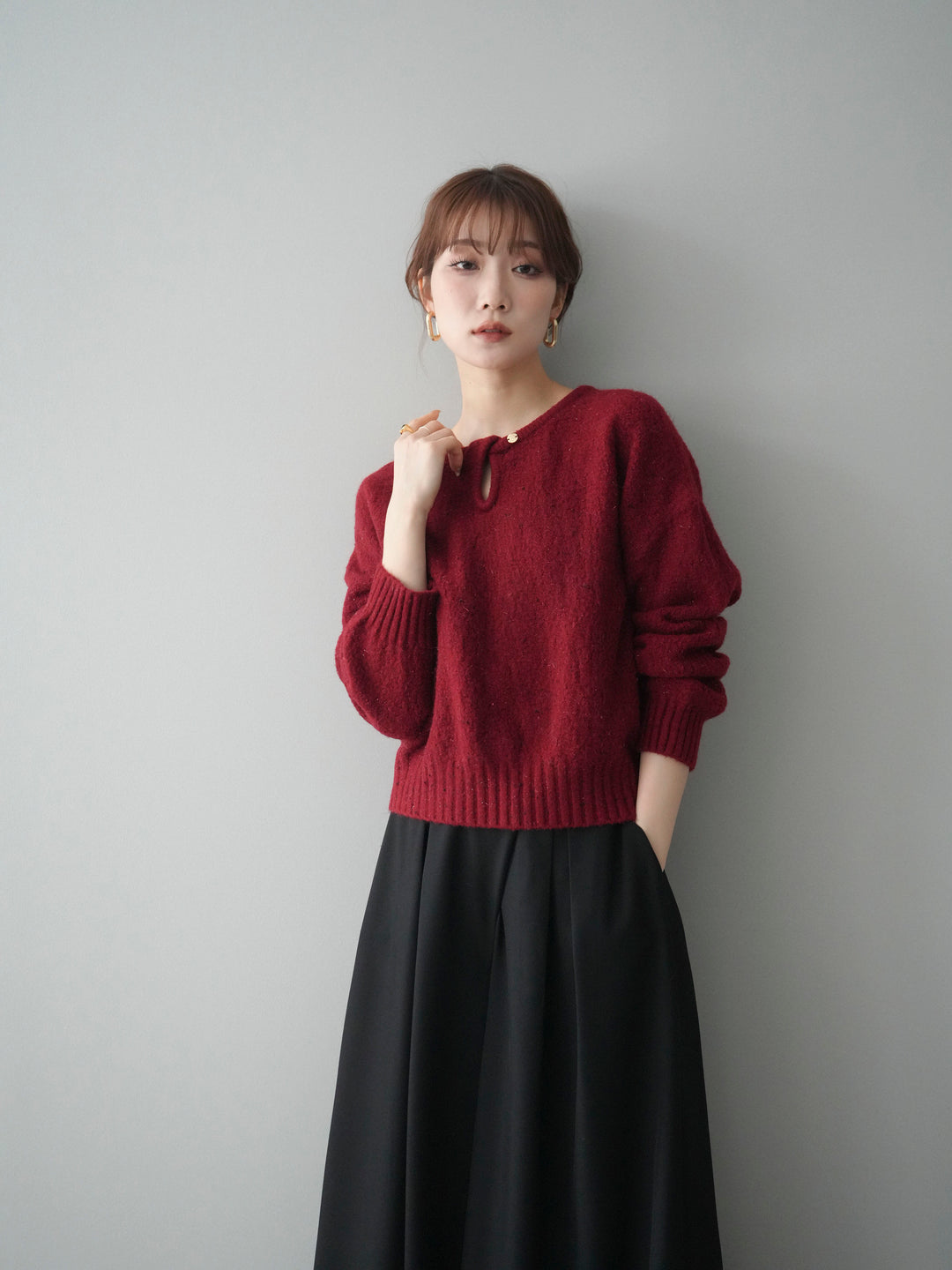 [SET]ツイストネックラメネップヤーンニットプルオーバー+テープベルトタックバギーパンツ(2set)