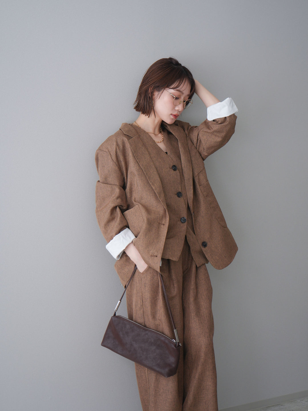 [SET]リネンライクテーラードジャケット+リネンライクバックオープンジレ+リネンライクタックワイドパンツ(3set)