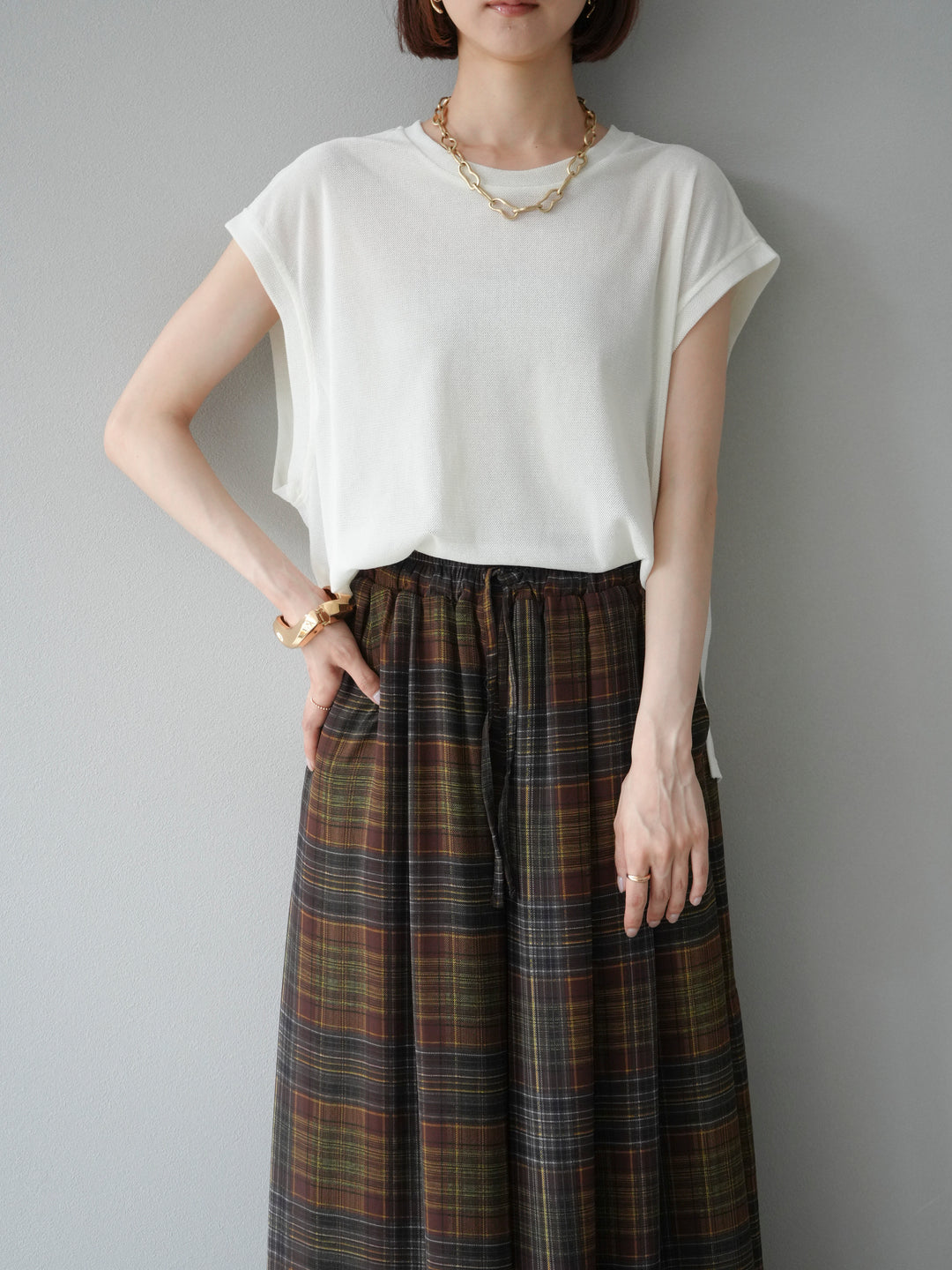 [予約]シアーフロッキーベロアルーズノースリーブTシャツ/オフシロ