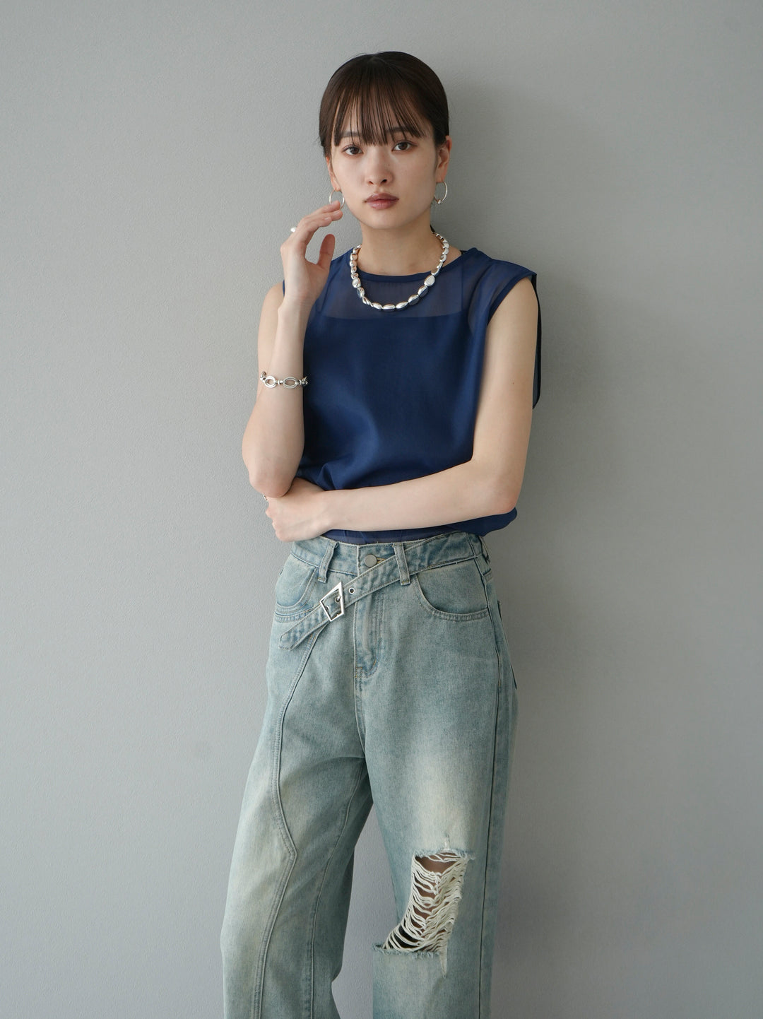 [SET] Organdy sleeveless top + belt asymmetrical damaged denim (2set)