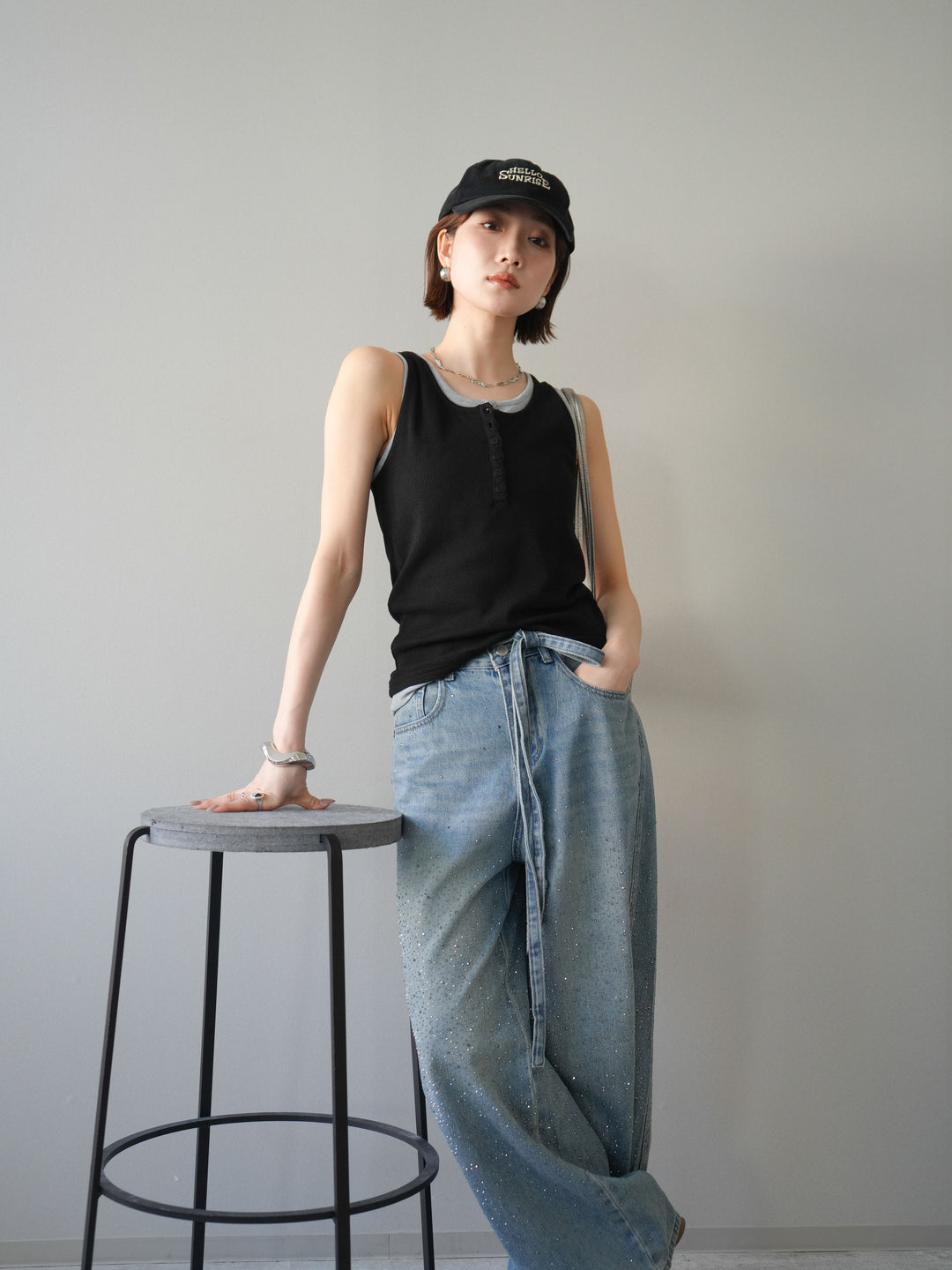 [SET]配色リブヘンリータンクトップ+ウエストベルトビジューワイドデニムパンツ(2set)