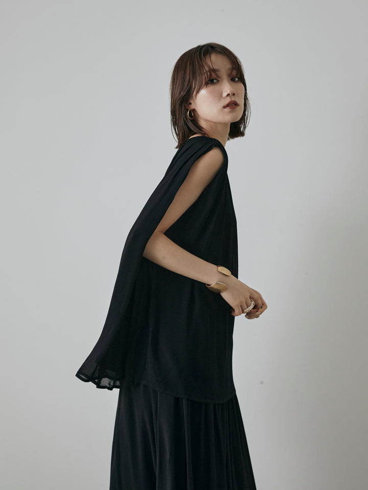 [預購] 透視褶肩襯衫/黑色