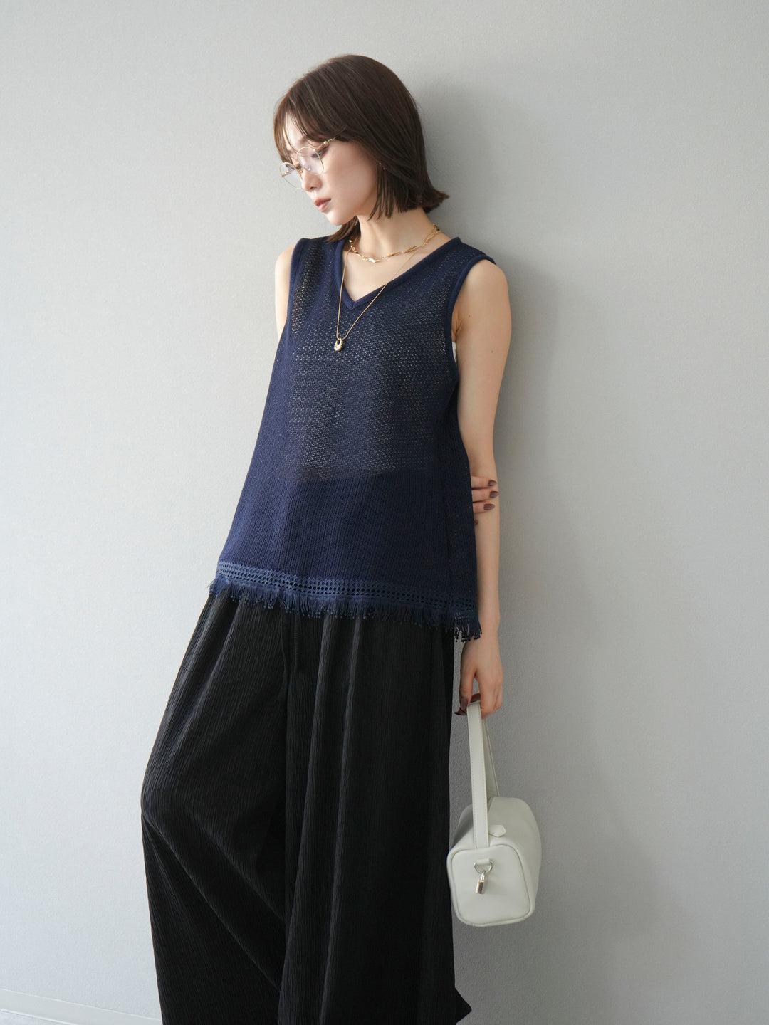 [予約]裾フリンジVネックニットタンクトップアンサンブル/ネイビー