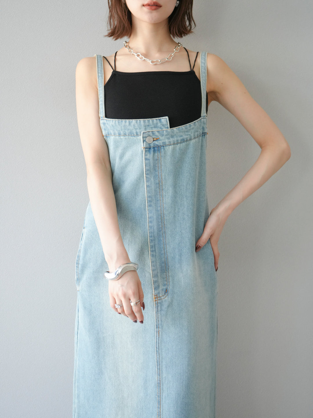 【預購】不對稱牛仔洋裝/奶白色