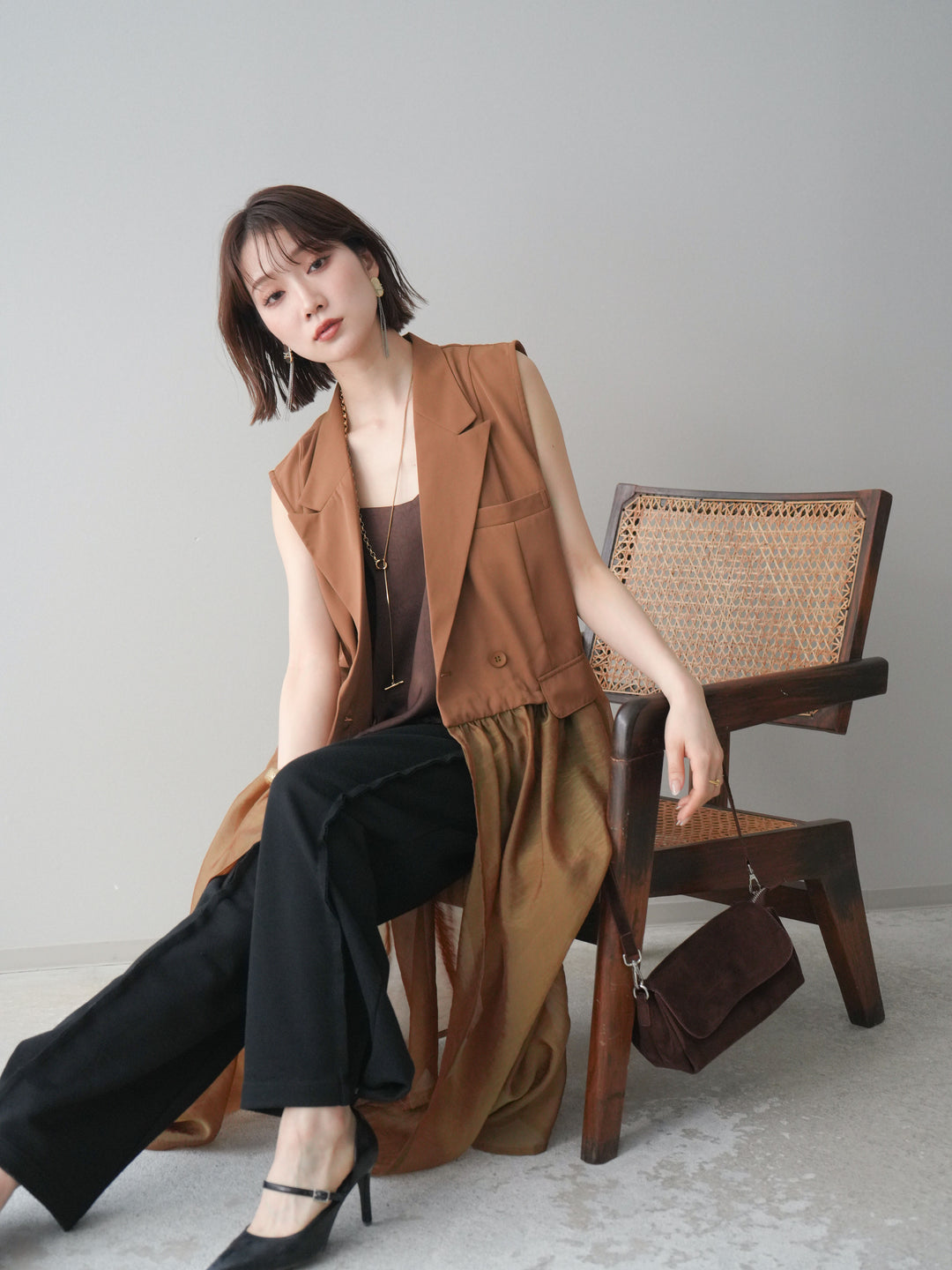 [SET]シアーレイヤードテーラードロングジレ+レーストリムキャミソール+2WAYデザインスウェットパンツ(3set)