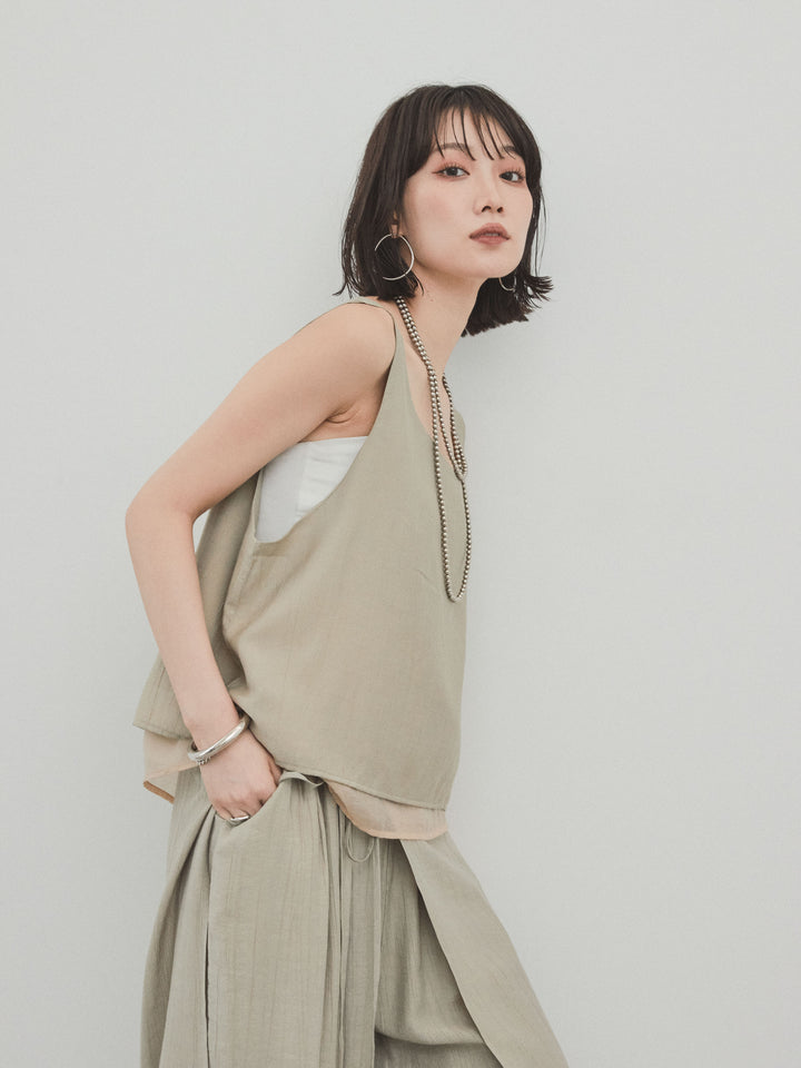[預購] Washer Satin 薄紗多層背心/卡其米色