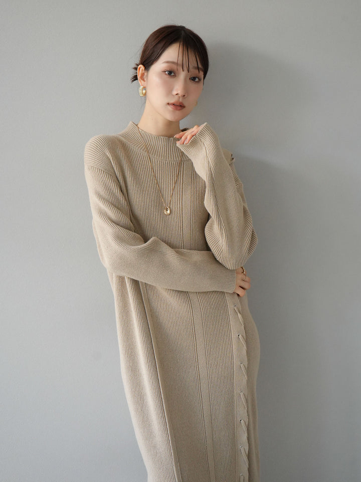 [SET] 不對稱繫帶高領針織連身裙 + 可選飾品套裝 (2套)