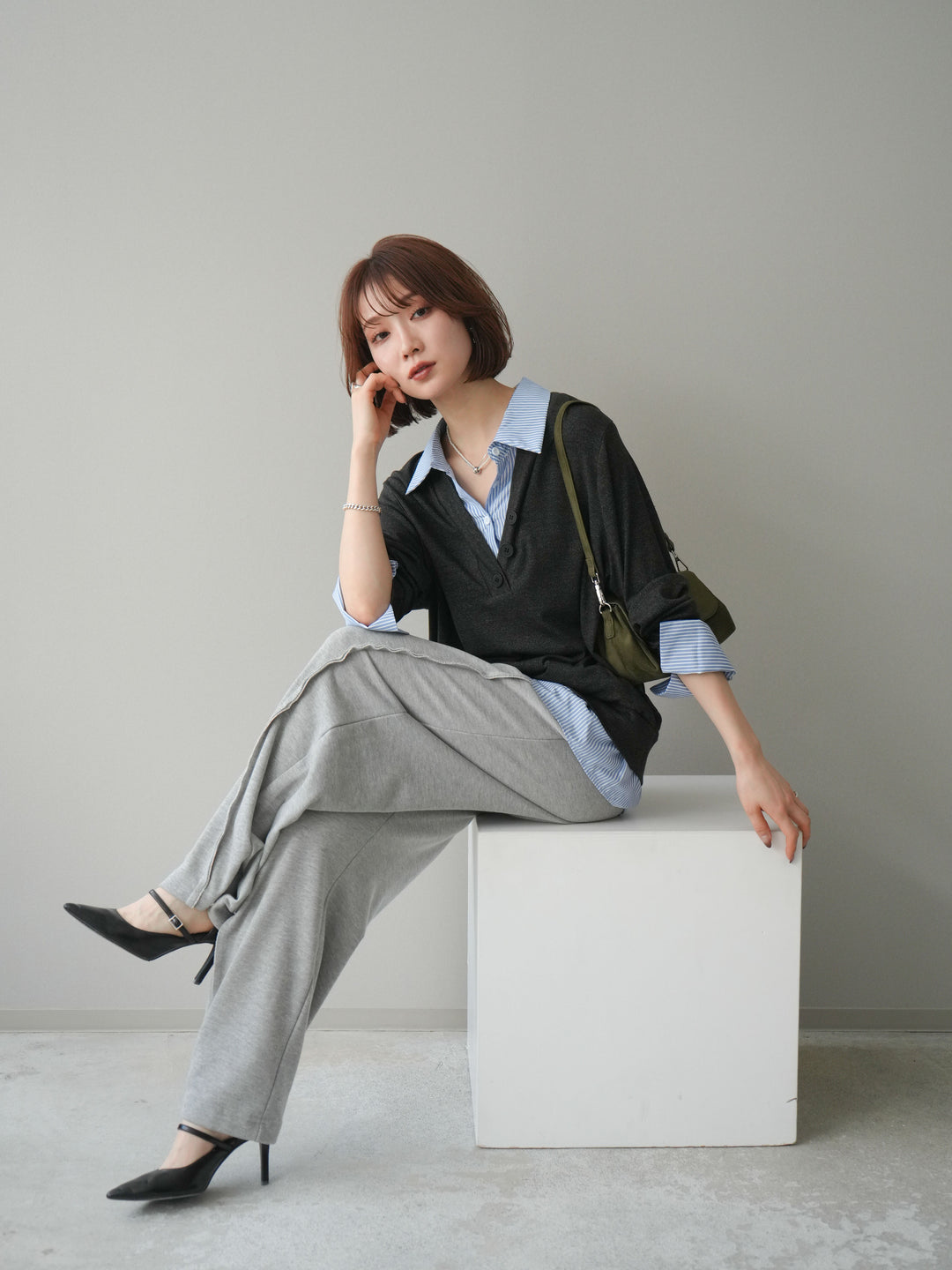 [予約]シャツレイヤードデザインカットプルオーバー/charcoal