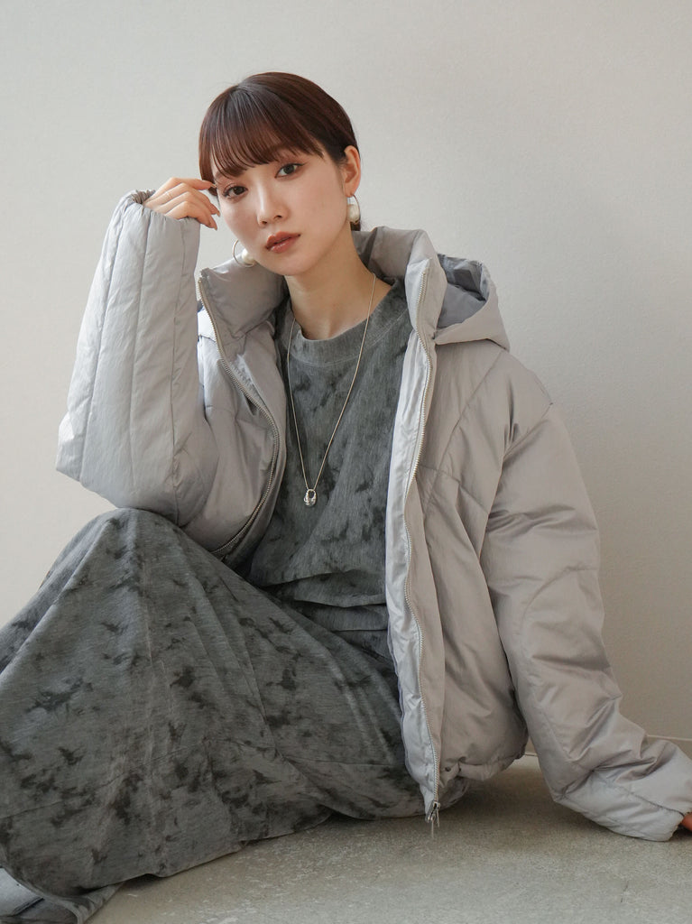 予約]ファイバーダウンシャイニージャケット/グレー – Lumier