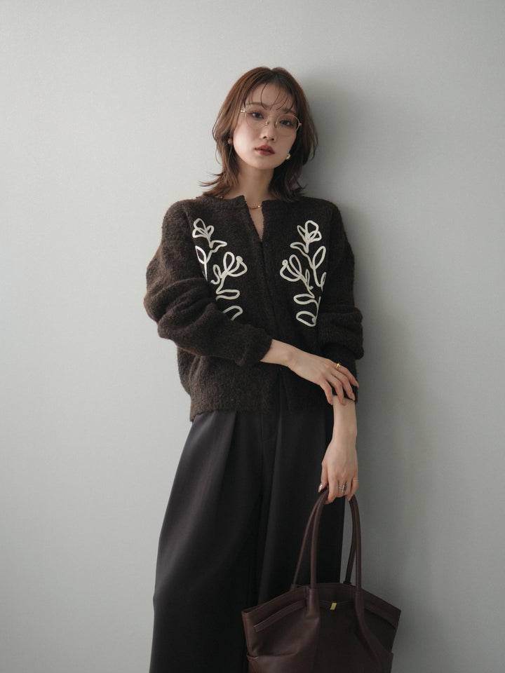 [予約]テープ刺繍ホック開きブークレニットカーディガン/darkbrown