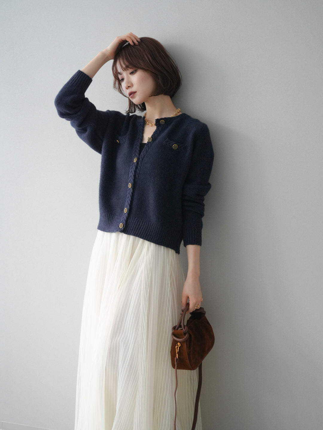 [予約]編みこみアンティークボタンニットカーディガン/navy