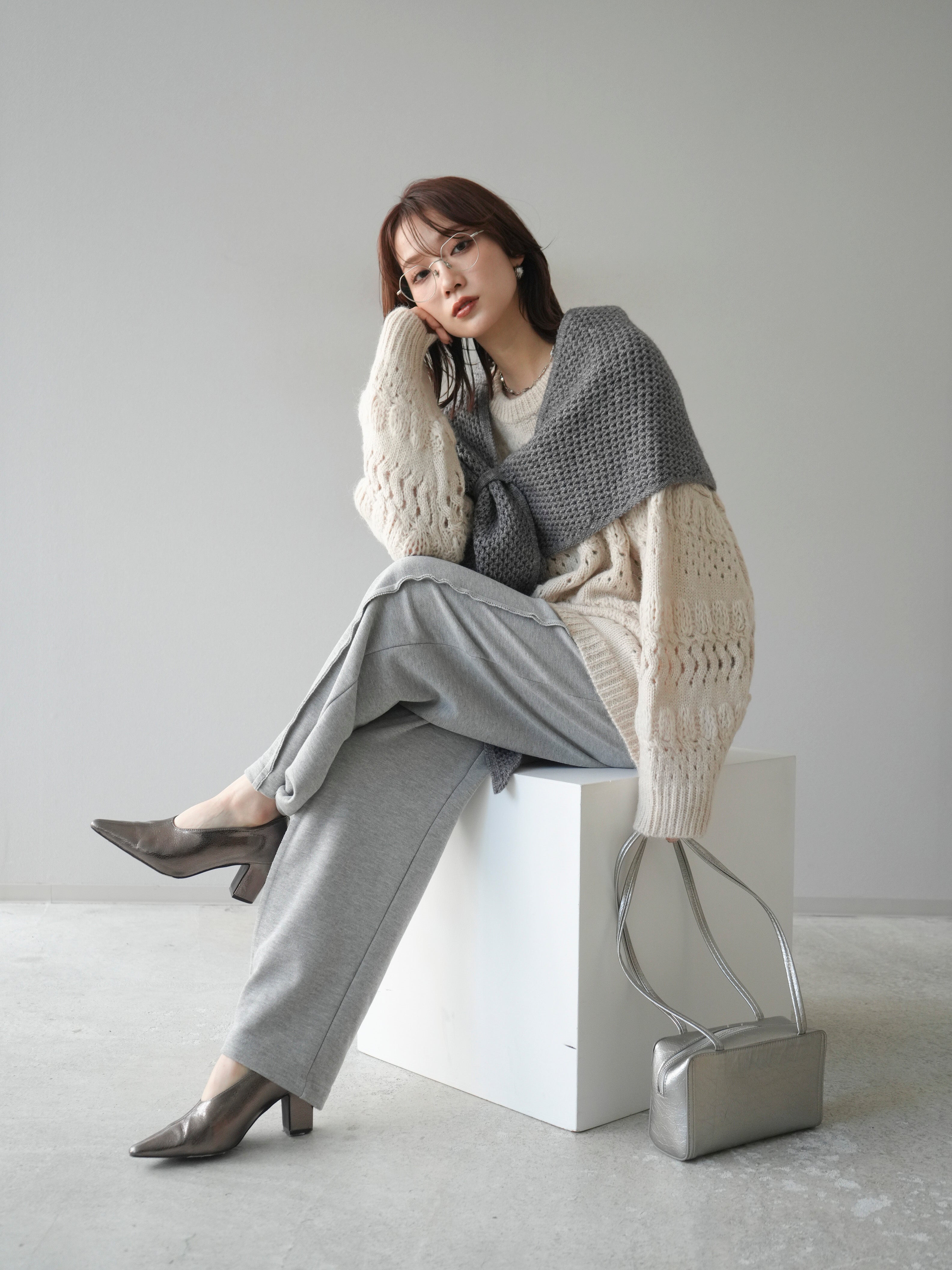 SET]透かし編みクルーネックニットプルオーバー+選べるアクセ