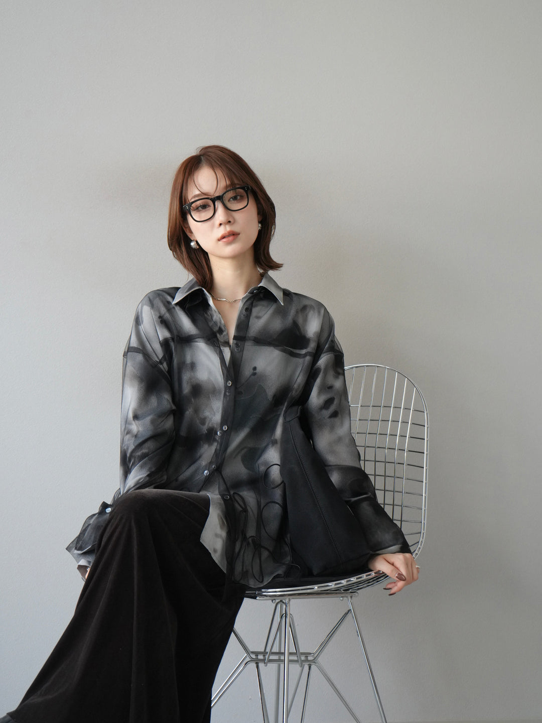 [SET]コード刺繍チュールシャツ＆ニュアンス柄シャツアンサンブル+ベロアナロースカート(2set)