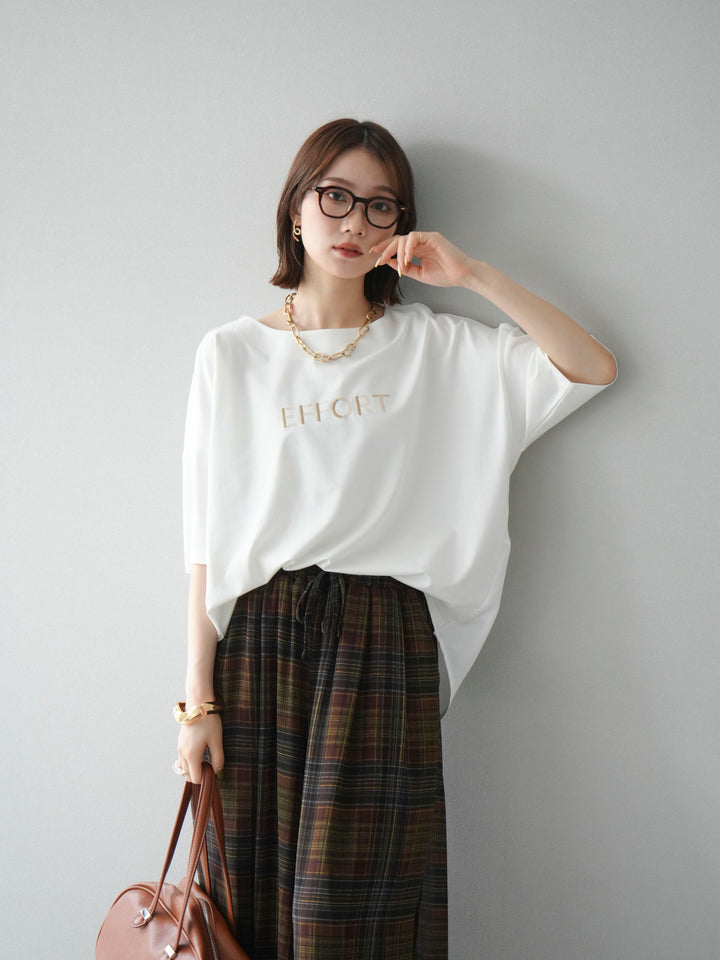 [套裝] 不同材質金屬標誌刺繡 x 印花T卹 + 透視格紋寬鬆褲（2 件套）