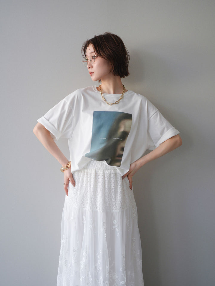 [SET]ブラーアートフォトTシャツ+シアーレースマキシスカート(2set)