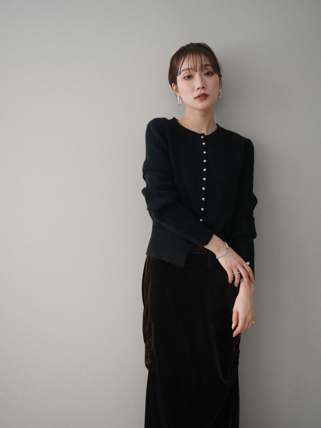 [予約]シルバーボタン畦編みニットカーディガン/black