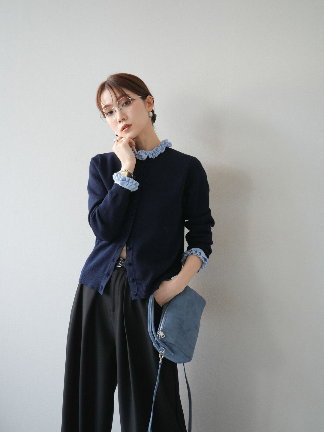 [予約]フリルデザインコンパクトニットカーディガン/ネイビー