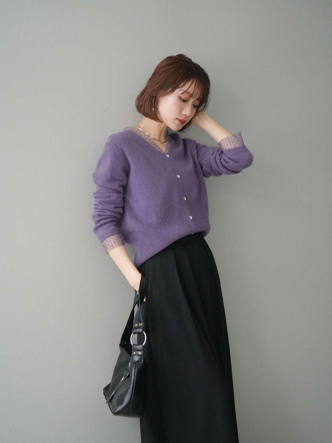 [SET]ドットチュールレイヤードボタンニットトップス+テープベルトタックバギーパンツ(2set)