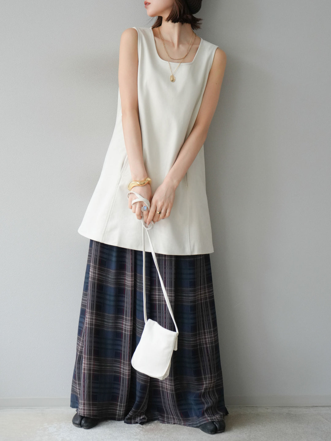 [予約]ショルダーポーチ付スウェードミニワンピース/アイボリー