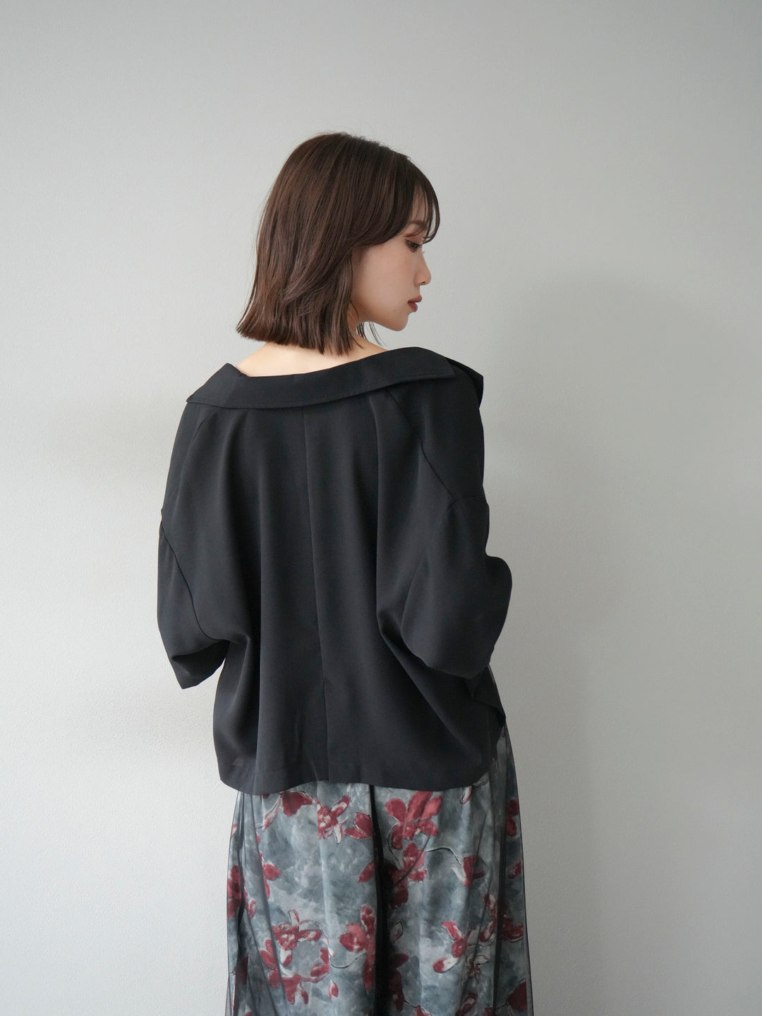 [SET]ハーフショートジャケット+フラワープリントチュールレイヤードパンツ(2set)