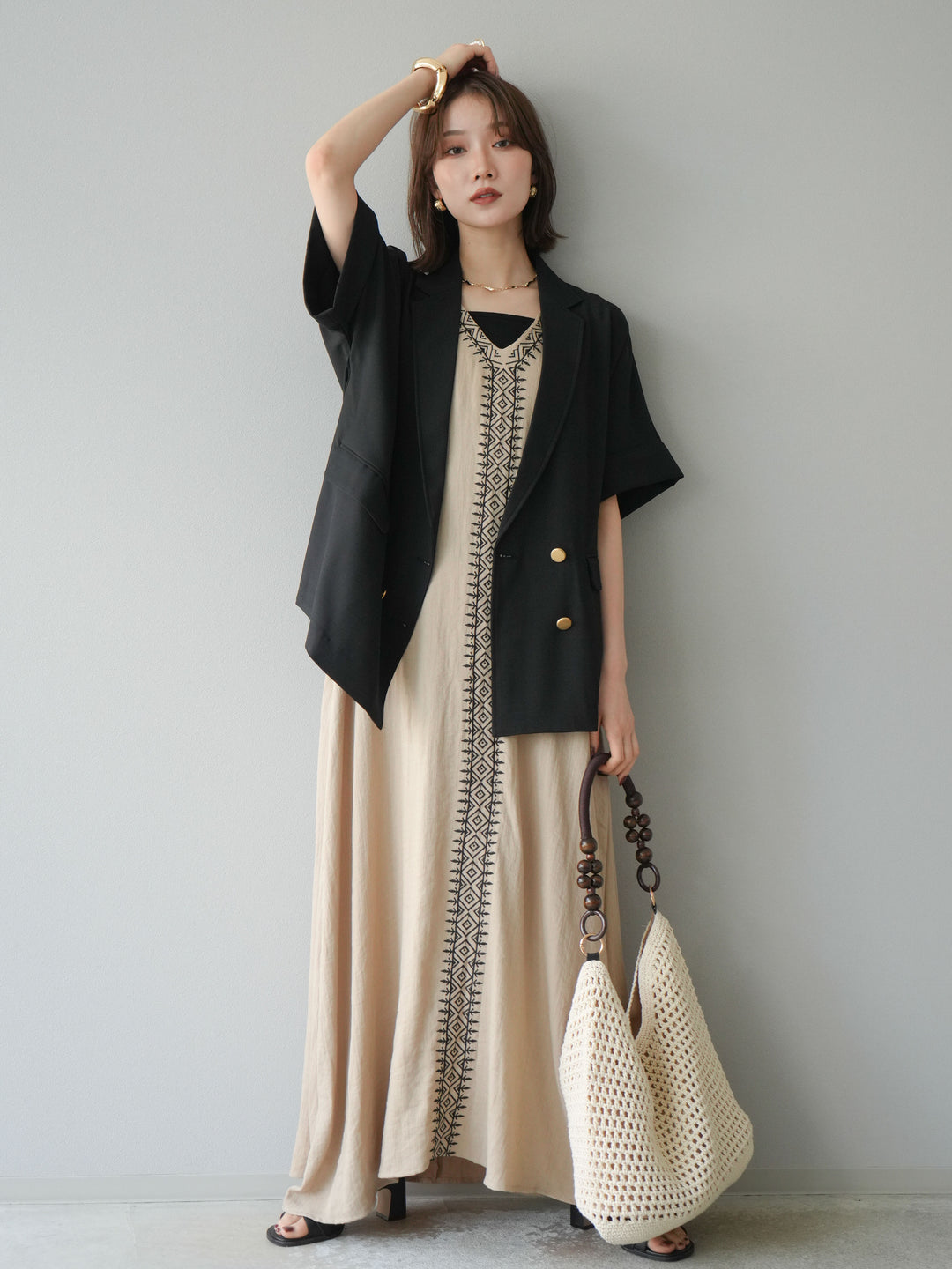 [預購] 金色紐扣半身夾克/黑色