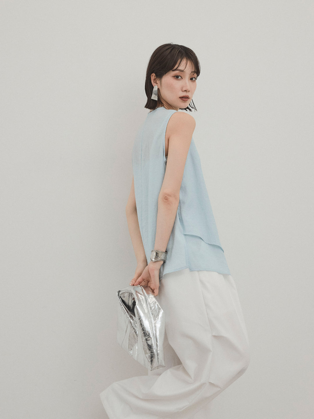 [予約]シアータックアシンメトリーブラウス/ライトブルー