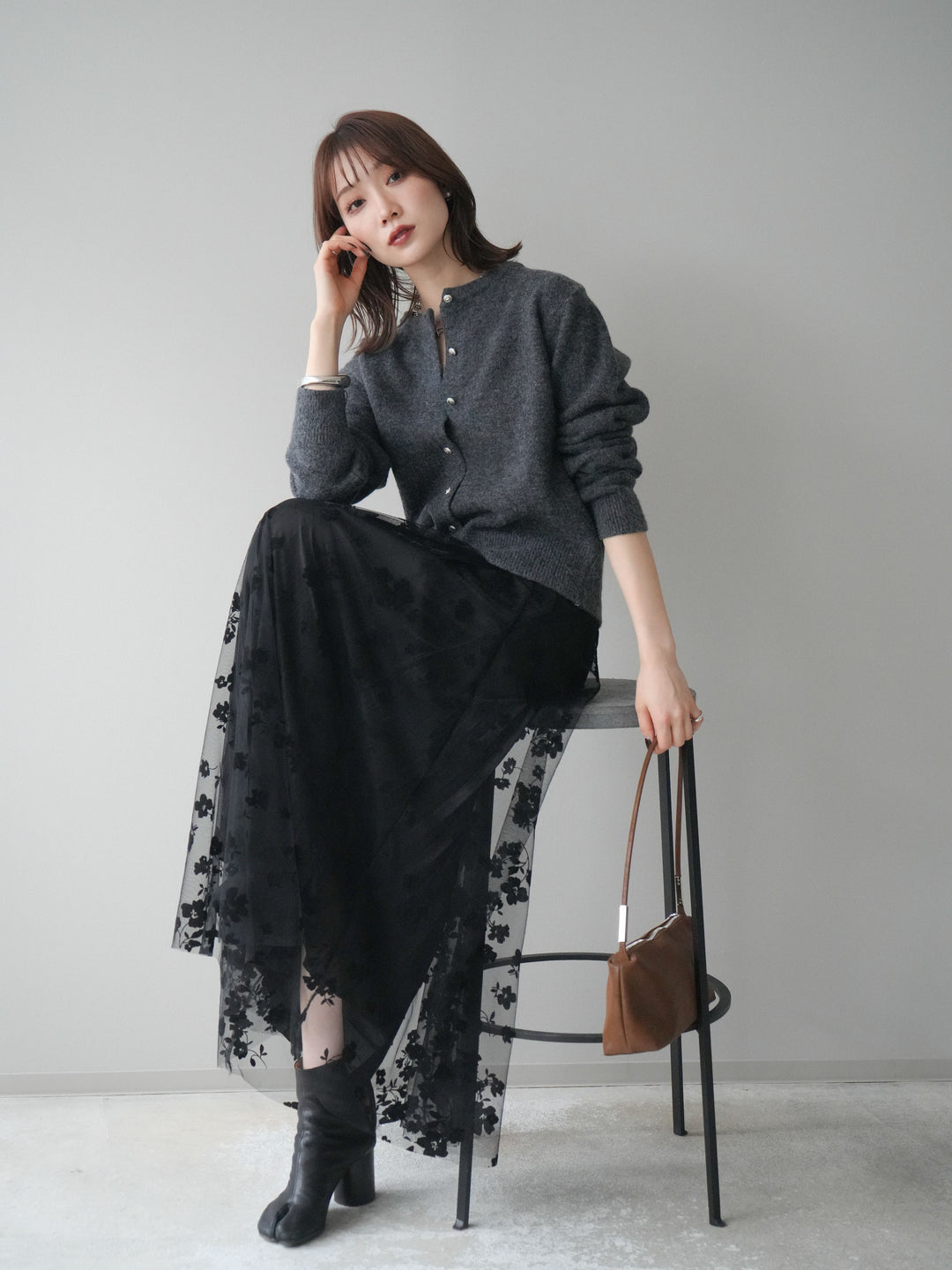 [SET]アンティークボタンニットカーディガン+選べるアクセセット(2set)