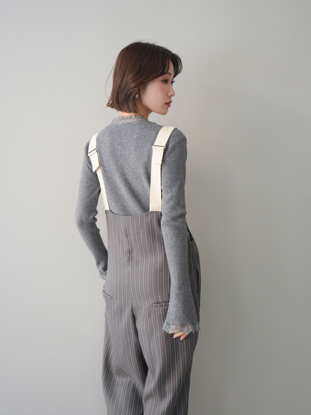 [予約]レースドッキングVネックニットトップス/gray