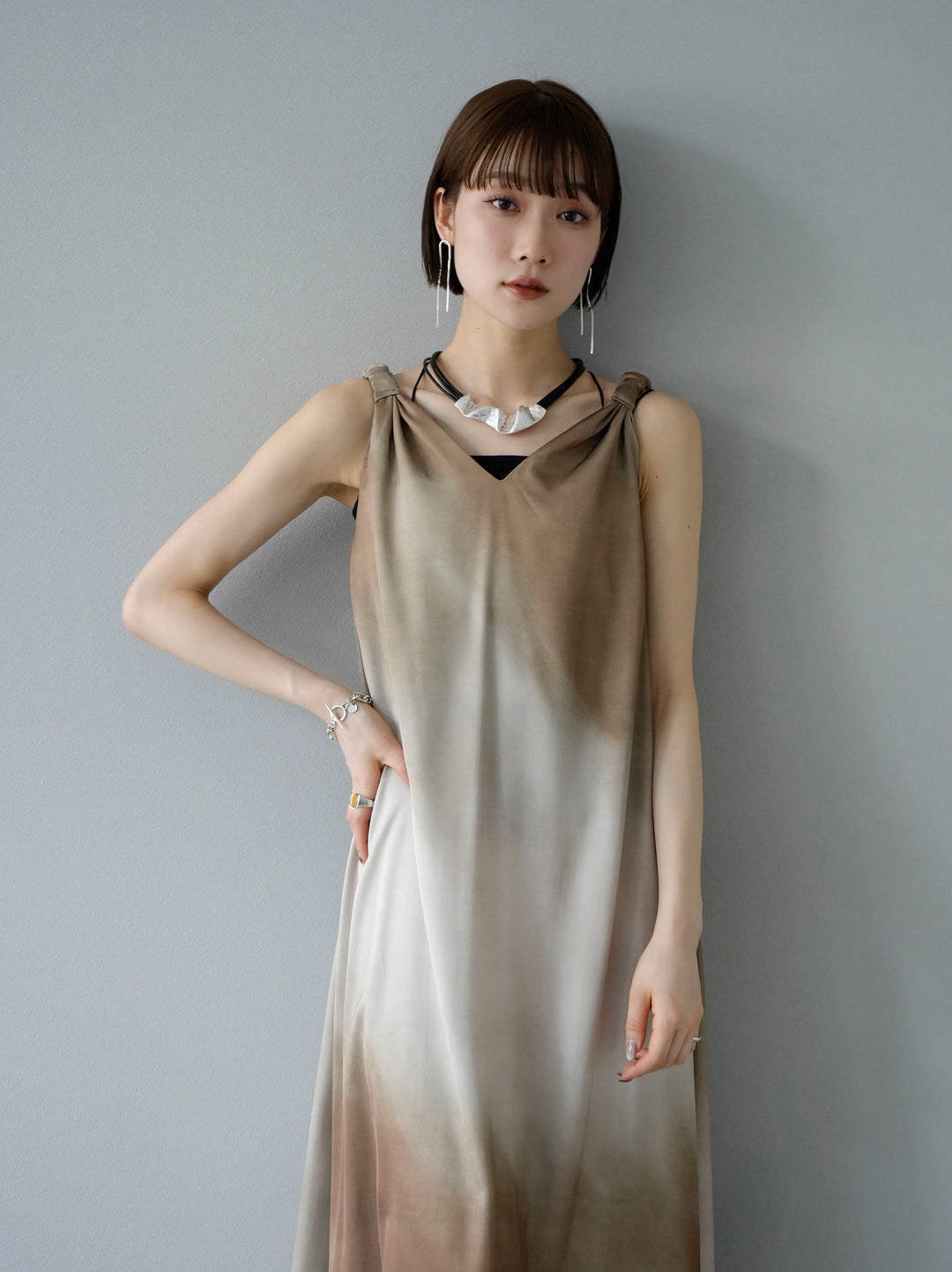 [Pre-order] Gradient design shoulder dress/green