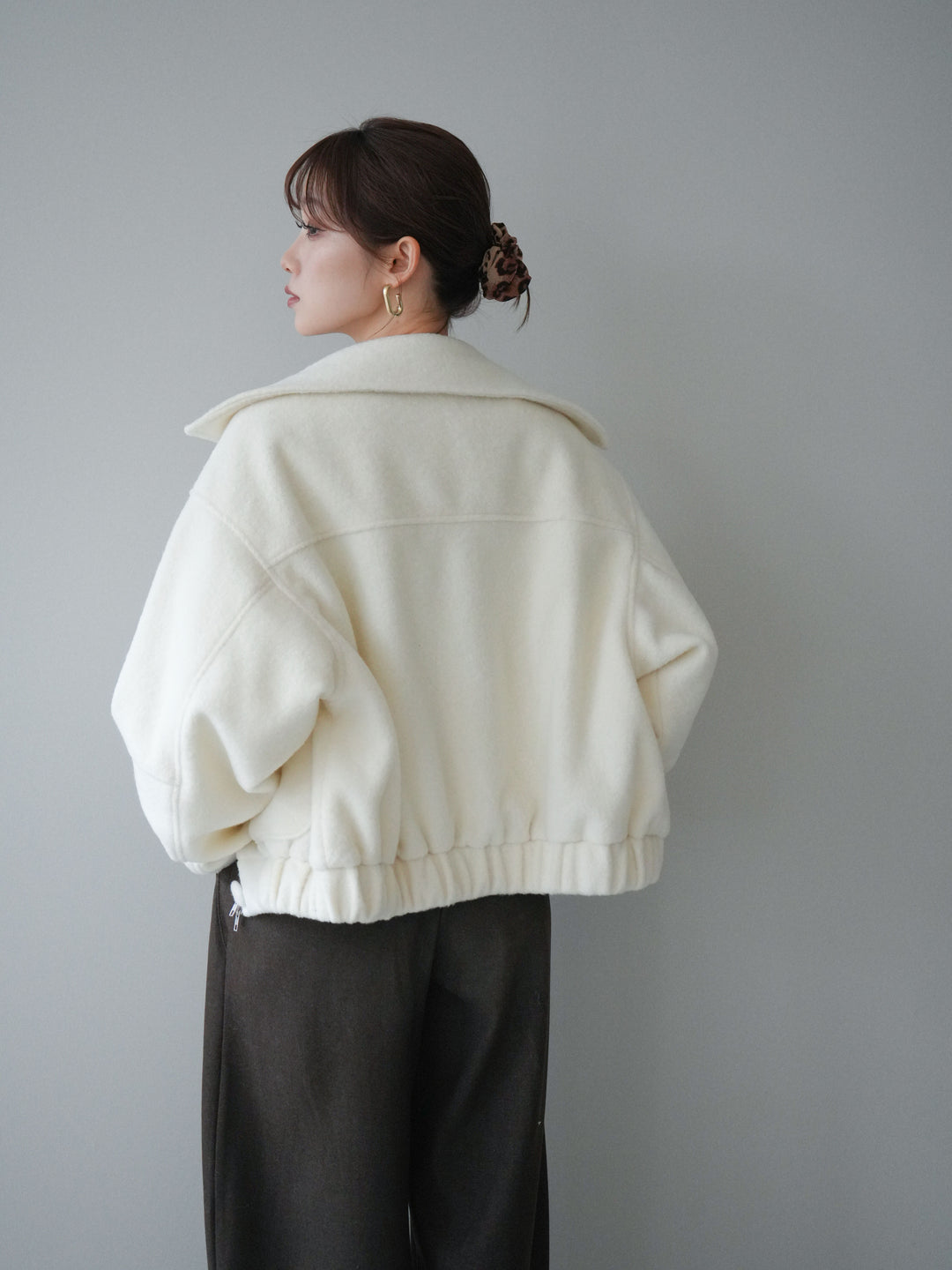 [SET]ウールライクフライトジャケット+シュシュ付きアンゴラタッチVネックニットプルオーバー(2set)