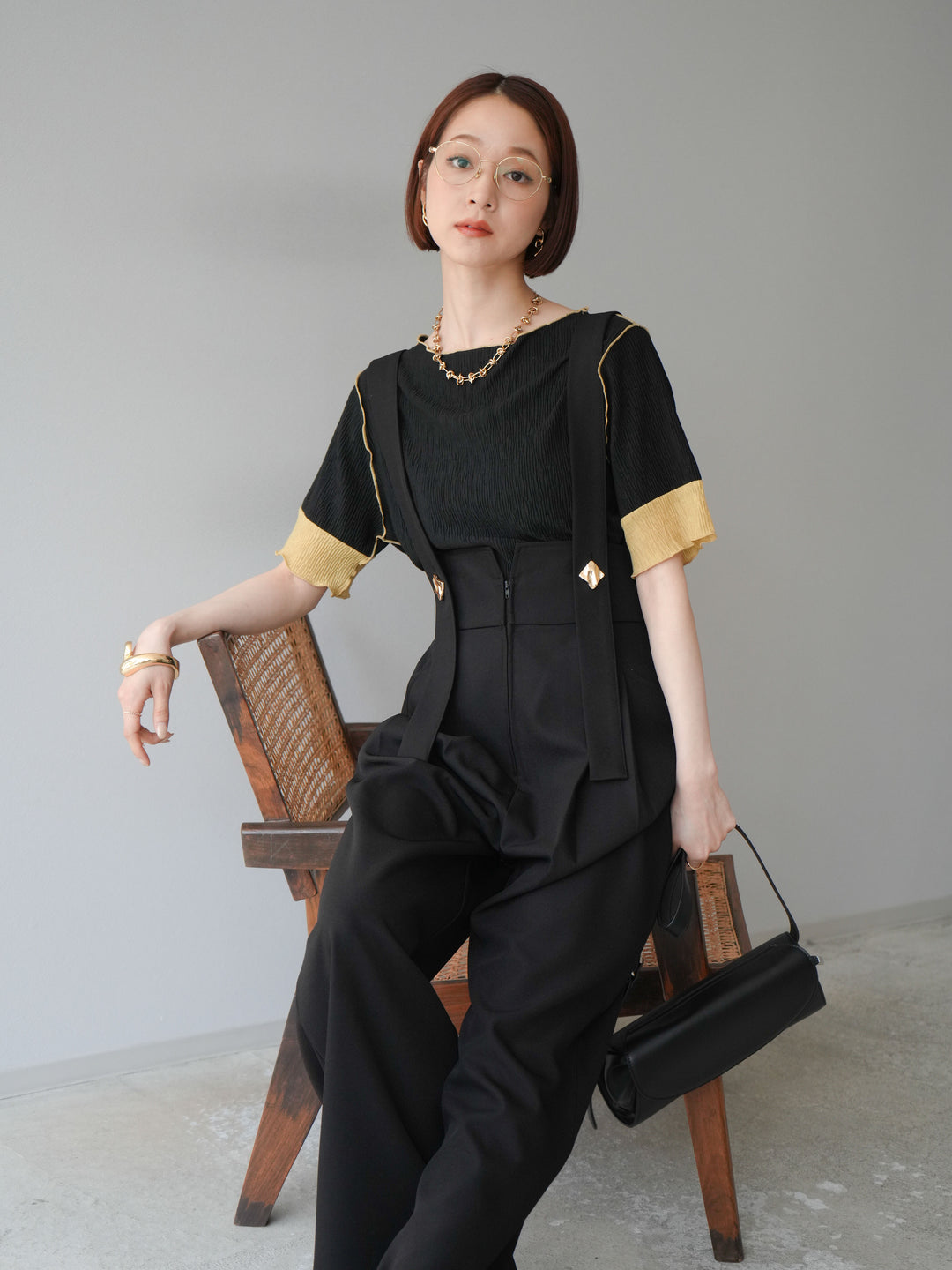 [SET]プリーツ配色ボートネックプルオーバー+ゴールドボタンサスペンダーワイドパンツ(2set)