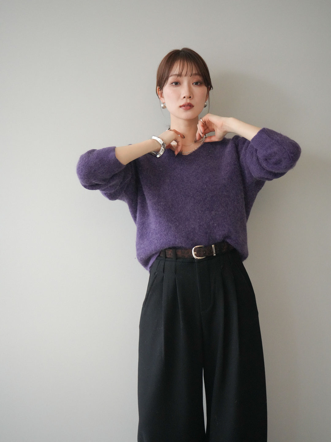 [予約]シュシュ付きアンゴラタッチVネックニットプルオーバー/purple