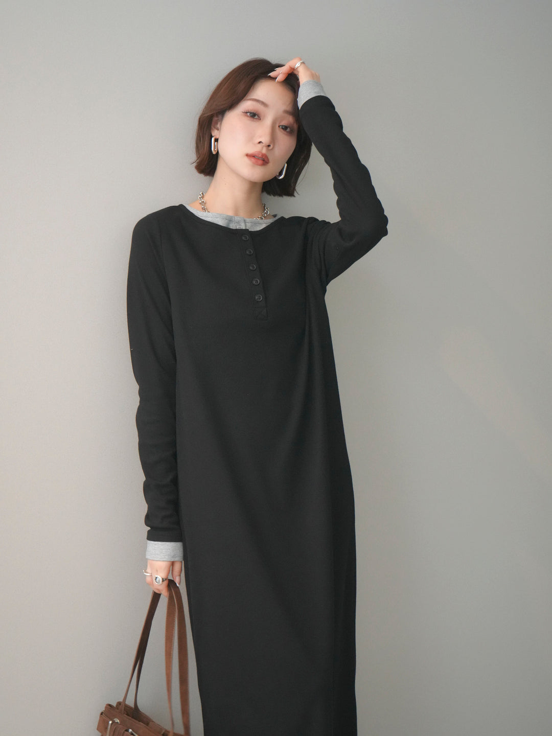 [予約]配色レイヤードヘンリーネックカットリブワンピース/black