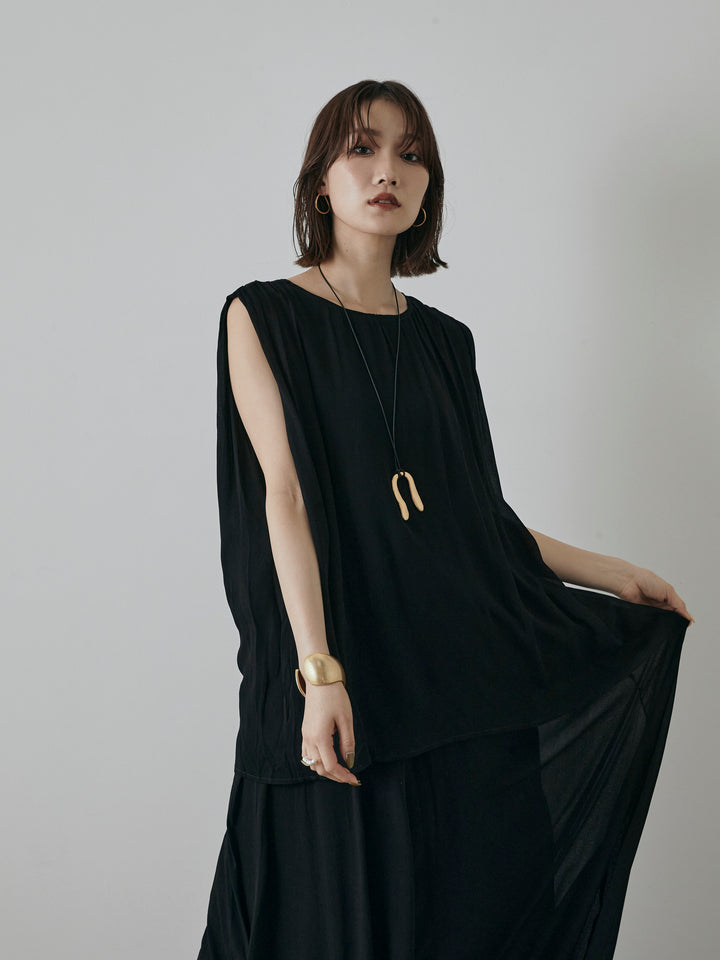 [預購] 透視褶肩襯衫/黑色