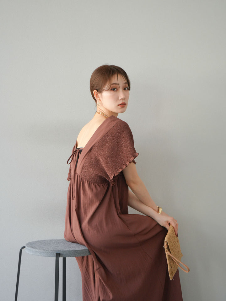 【預購】褶皺V領洋裝/棕色