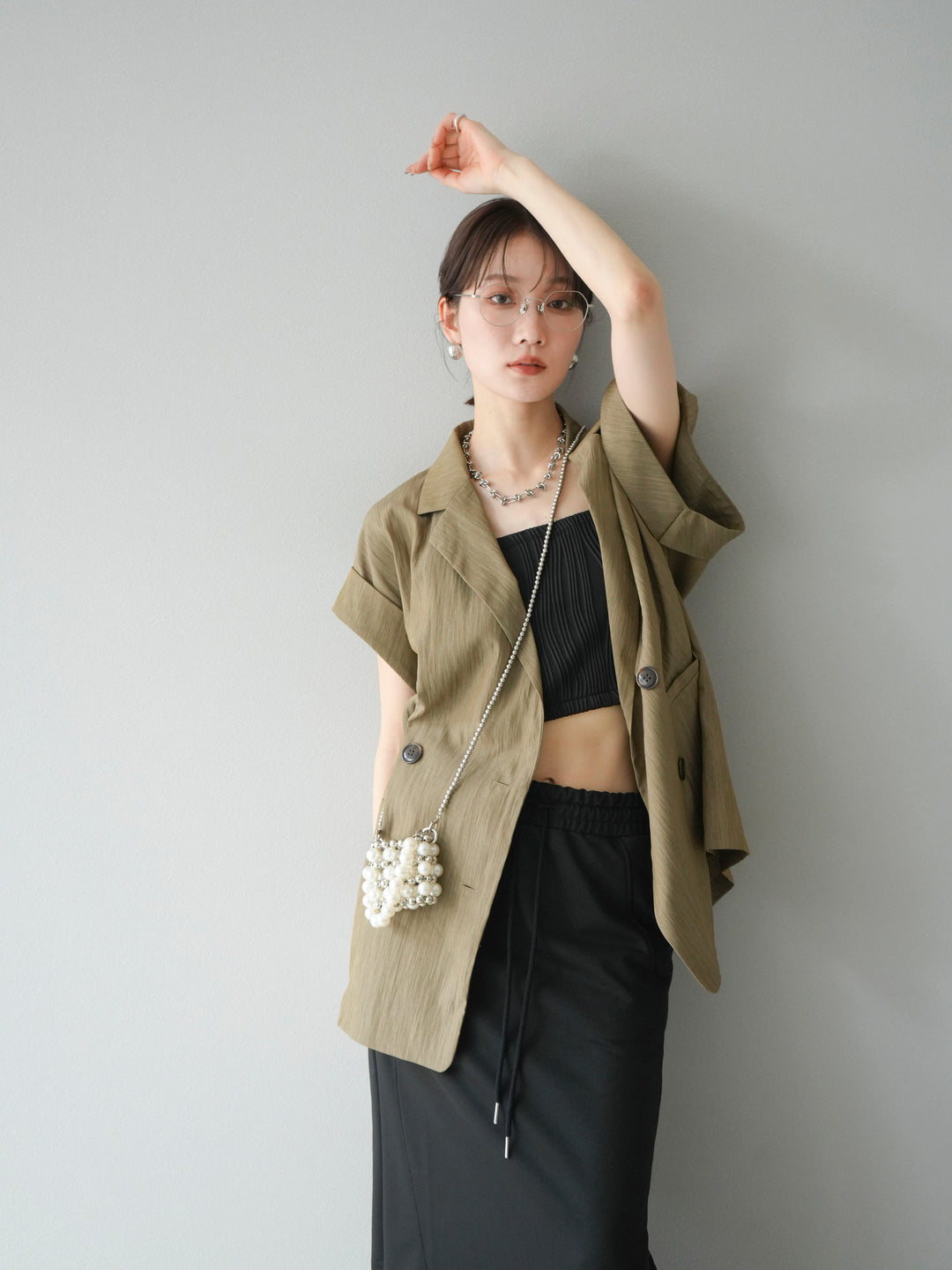 [SET]リネンライクノースリーブダブルジレ+ウェーブパイピングカップ付ベアキャミソール(2set)