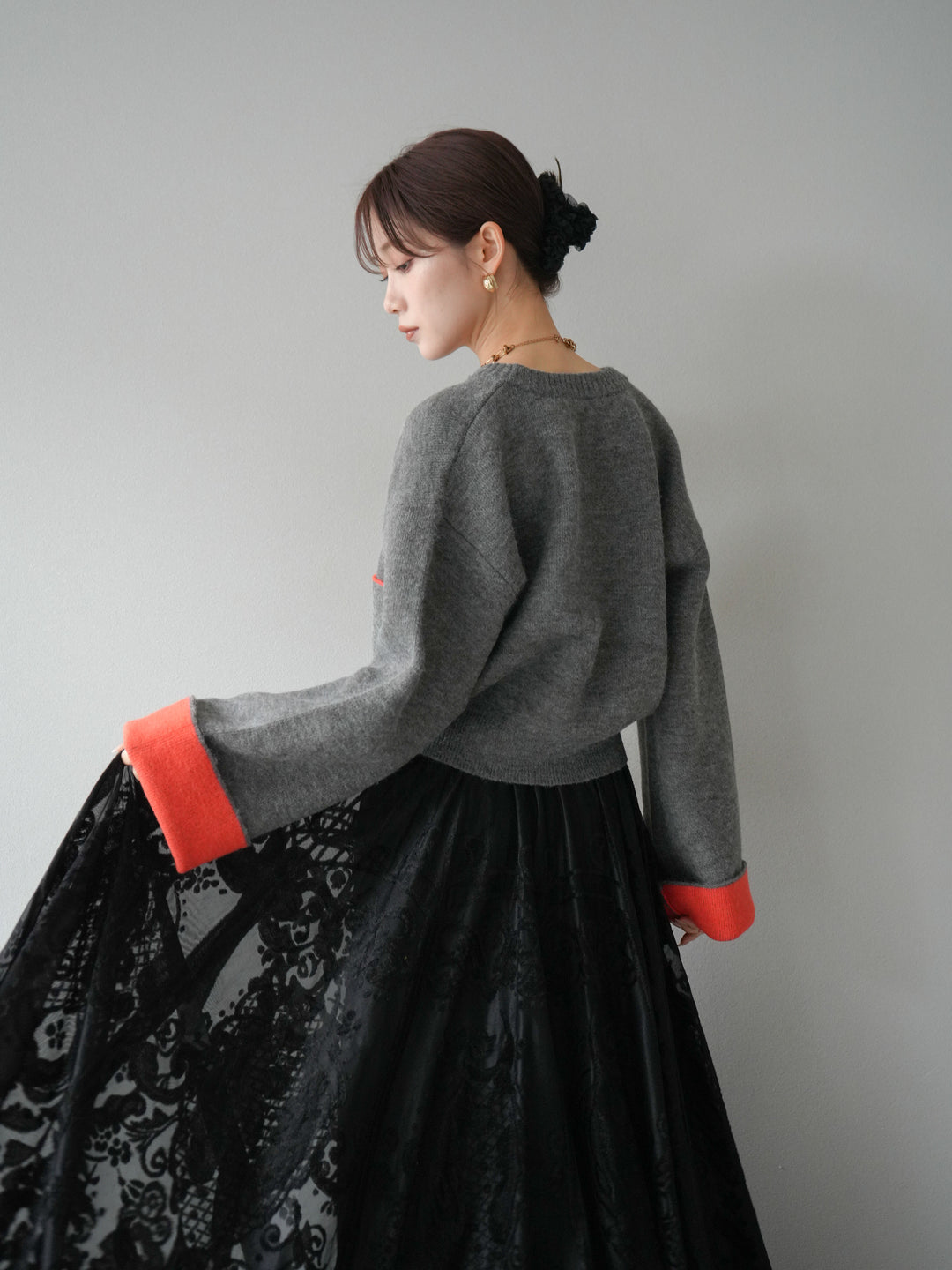 [SET]バイカラーオーバーニットカーディガン+アンティーク柄フロッキーマキシスカート(2set)