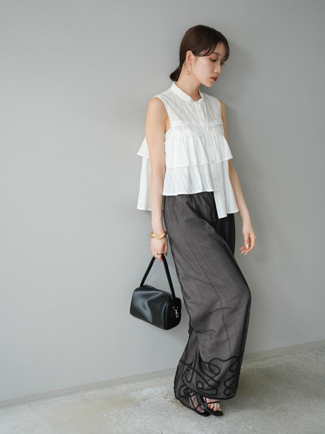 [SET]ドビーストライプアシンメトリーフリルノースリブラウス+リネンライクイージーワイドパンツ(2set)