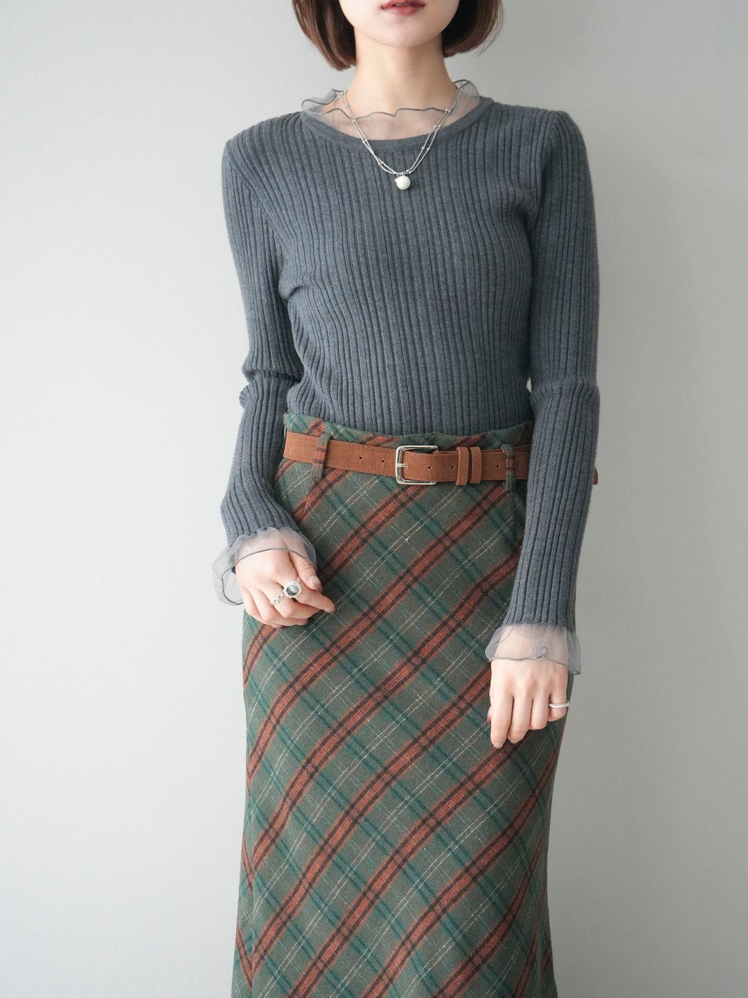 [SET]チュールドッキングリブニットトップス+ベルト付チェック柄ナロースカート(2set)