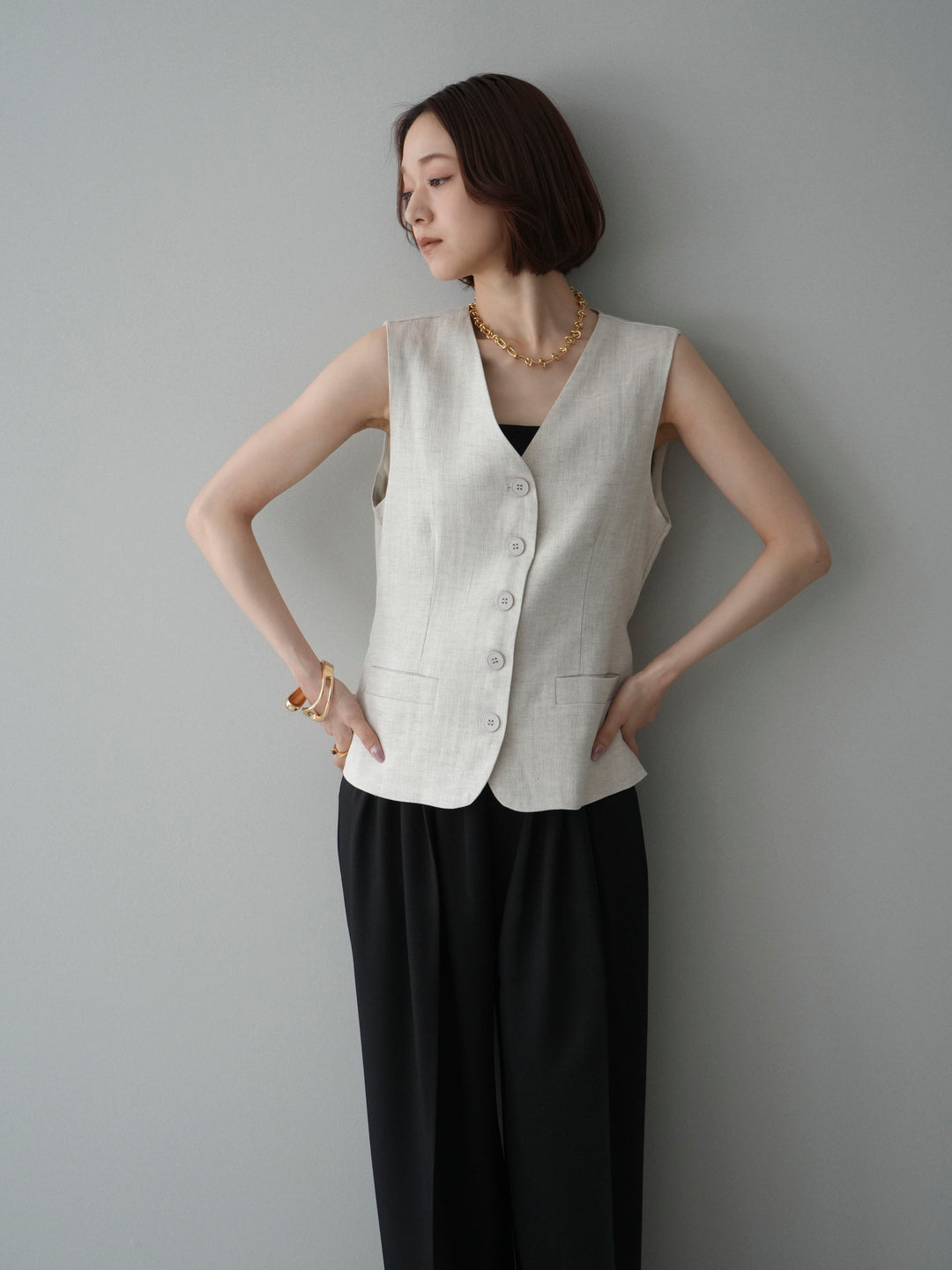 [予約]リネンタッチVネックジレ/ivory