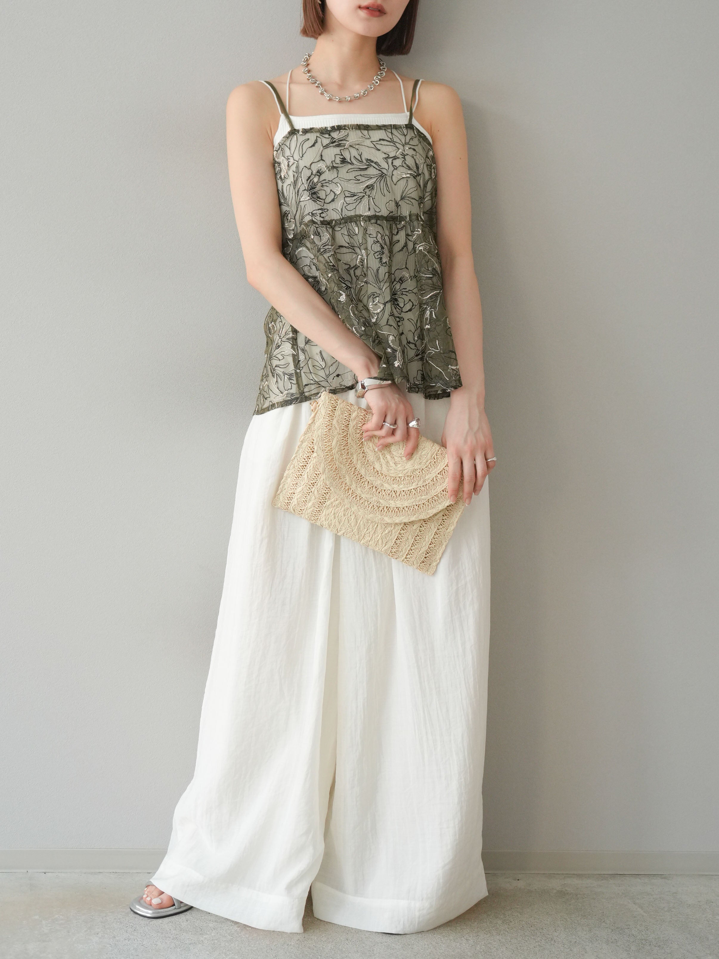 予約]シアータックワイドパンツ/オフホワイト – Lumier