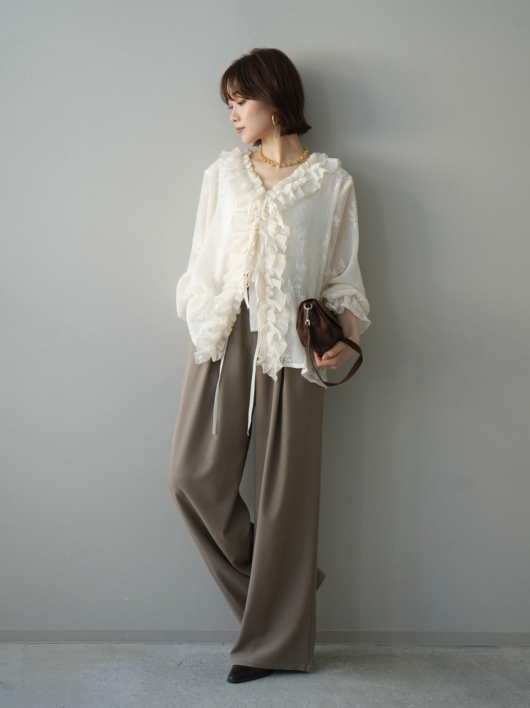 [予約]ベルト付キーホルダーモチーフワイドパンツ/mocha