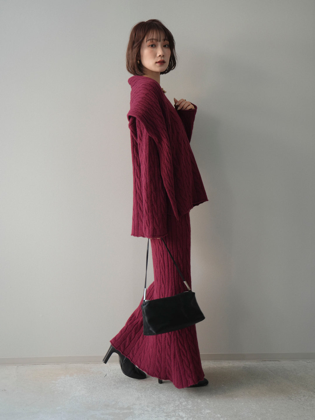 [SET]ストール付ケーブルニットプルオーバー&ロングスカートSET UP+選べるアクセセット(2set)