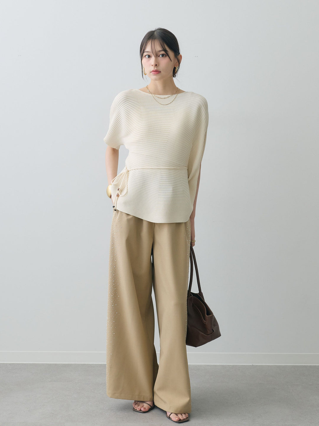 [予約]ポーチベルト付サイドビジュータックワイドパンツ/beige