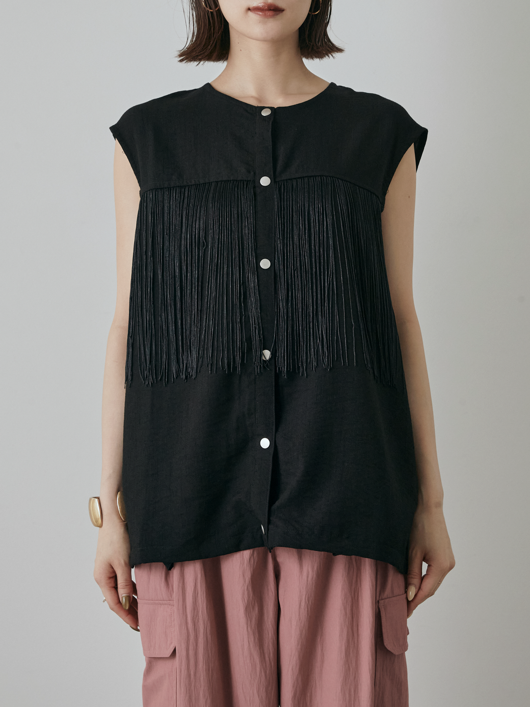 【預購】流蘇無袖上衣/黑色